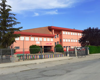 Colegio Santa Catalina I. La falta de plazas escolares fue el germen de la Asociación