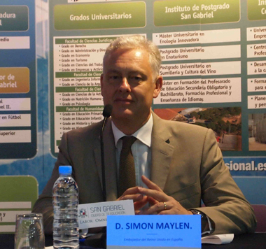 Simon Maylen Simon Maylen