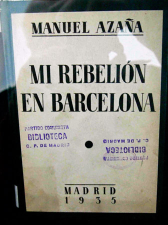¡Sellos del Partido Comunista estampados en un libro de la Biblioteca del Monasterio de La Vid! ¡Sellos del Partido Comunista estampados en un libro de la Biblioteca del Monasterio de La Vid!