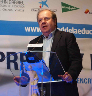 Nada dijo del directo, ni de la A11, ni tampoco del nuevo hospital Nada dijo del directo, ni de la A11, ni tampoco del nuevo hospital