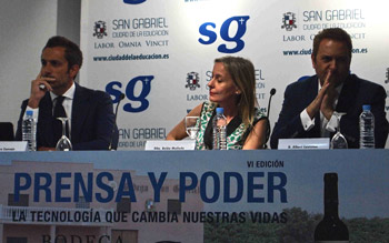 De izquierda a derecha de la imagen: Álvaro Zancajo, Belén Molleda y Albert Castillón De izquierda a derecha de la imagen: Álvaro Zancajo, Belén Molleda y Albert Castillón