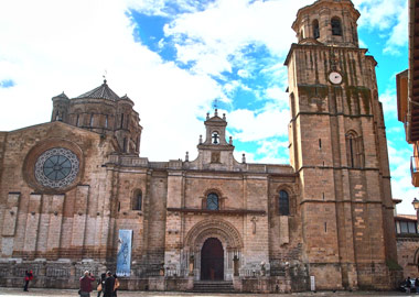 Colegiata de Santa María Colegiata de Santa María