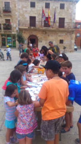 Taller de bichos pinza Gumiel de Izán