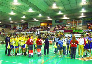 Lleno absoluto en el pabellón de deportes