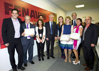 Premiados y asistentes