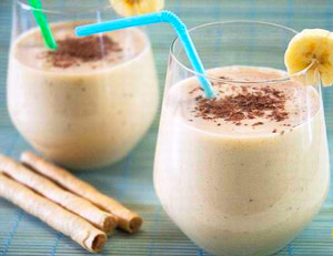 Espumoso de plátano con chocolate Espumoso de plátano con chocolate