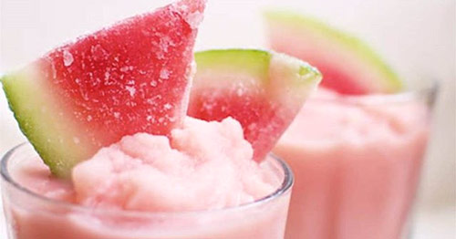 Mix de frutas veraniegas Crema de manzana y soja con trocitos de fresa