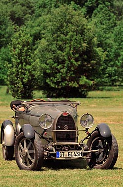 Uno de los Bugattis históricos
