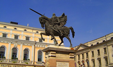 Estatua del Cid en Burgos
