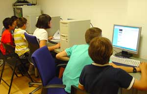 Escolares durante el concurso