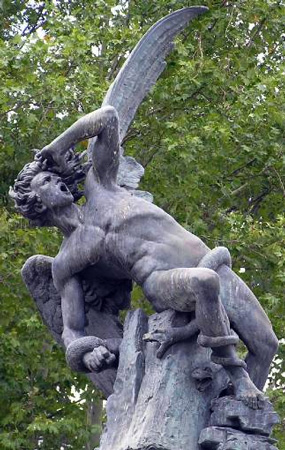 Monumento del Ángel Caído. Obra de Ricardo Bellver Monumento del Ángel Caído | Obra de Ricardo Bellver