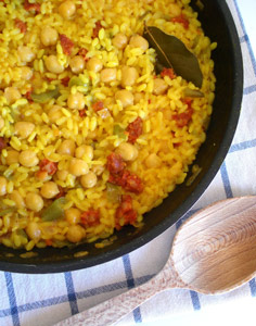 Arroz con garbanzos al curry