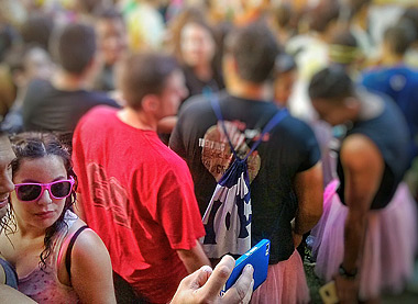 Cañonazo 2016: Los móviles... también se van de fiesta Los móviles... también se van de fiesta