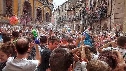 Fotografía: Javier Marqués | Cañonazo de las Fiestas 2015 Fotografía: Javier Marqués | Cañonazo de las Fiestas 2015