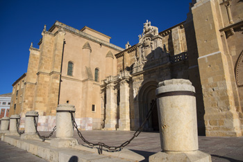 Real Colegiata de San Isidoro Real Colegiata de San Isidoro