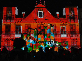 mapping colaborativo desde la fachada de la Colegiata de San Antolín Mapping colaborativo desde la fachada de la Colegiata de San Antolín
