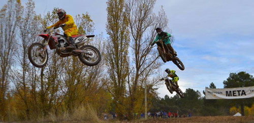 Saltos en motocros Campeonato de Castilla y León de Motocross