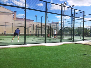 Pistas de Padelmania en Aranda de Duero Pistas de Padelmania en Aranda de Duero