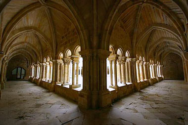 Claustro monacal en Palencia Claustro monacal en Palencia
