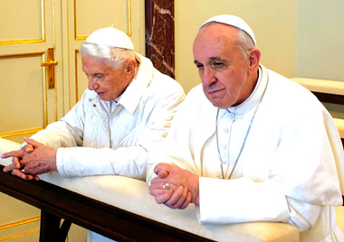 Encuentro entre los dos pontífices en Castel Gandolfo