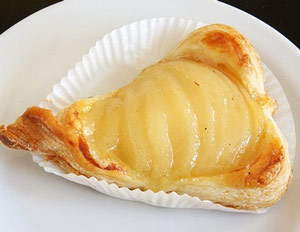 Pastelitos con peras asadas Pastelitos con peras asadas