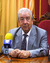 D. Gil Martínez