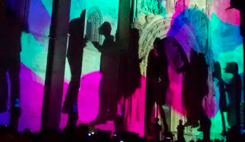 Videomapping proyectado en la fachada de la Iglesia de Santa María