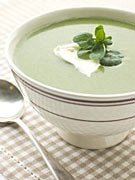 Sopa de berros con patata