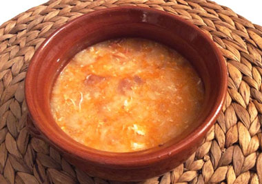 Sopas de Ajo en Cazuela de Barro