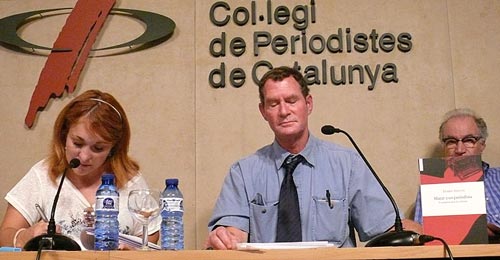Terry Gould durante la presentación del libro