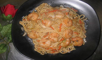 yakisoba Receta de Yakisoba (Fideos fritos chinos)